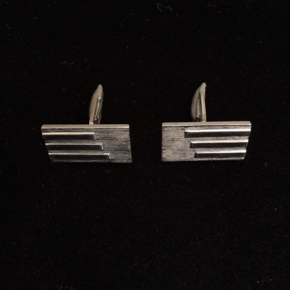 Silver-toned Rectangular Cufflinks